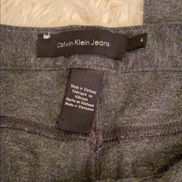 Calvin Klein Jeans size 4 - Picture 3 of 4